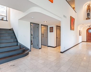 7044 N Hillside Drive - Photo Thumbnail 31
