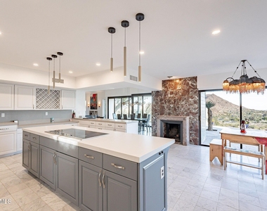 7044 N Hillside Drive - Photo Thumbnail 26
