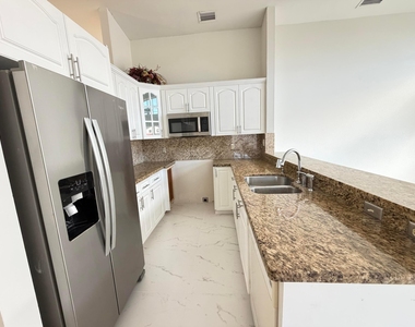 5305 Nw 54th Street Nw - Photo Thumbnail 13