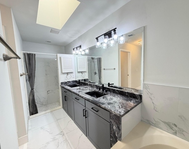 5305 Nw 54th Street Nw - Photo Thumbnail 22