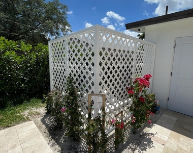 1564 Sw 28th Terrace - Photo Thumbnail 26