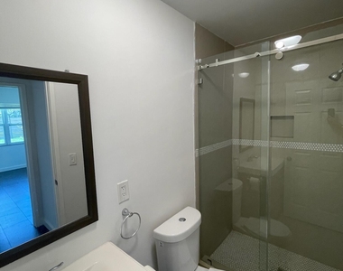 1564 Sw 28th Terrace - Photo Thumbnail 19