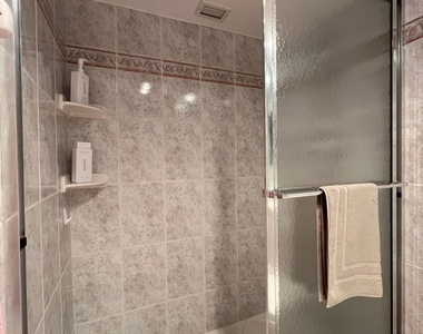 3150 N Palm Aire Drive - Photo Thumbnail 13