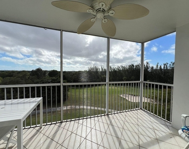 3150 N Palm Aire Drive - Photo Thumbnail 6