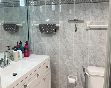 3150 N Palm Aire Drive - Photo Thumbnail 11