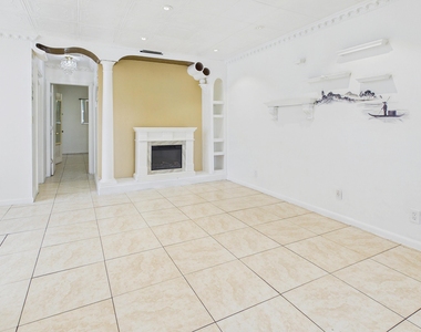 3200 Nw 5th Terrace - Photo Thumbnail 5
