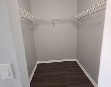 2155 Se Eatonville Drive - Photo Thumbnail 29