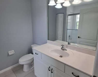 2155 Se Eatonville Drive - Photo Thumbnail 31