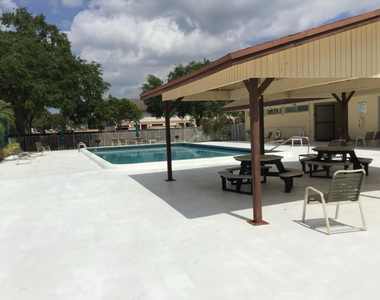 7173 Orange Drive - Photo Thumbnail 15