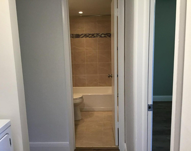 7173 Orange Drive - Photo Thumbnail 9