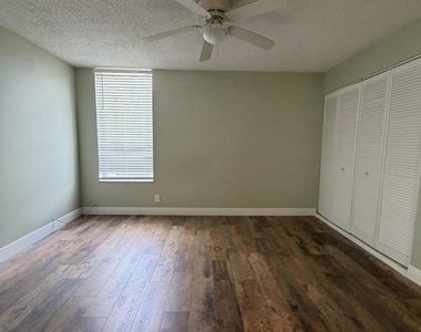 7173 Orange Drive - Photo Thumbnail 26
