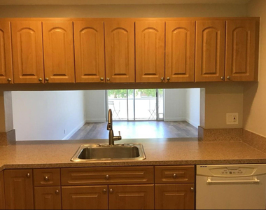7173 Orange Drive - Photo Thumbnail 2