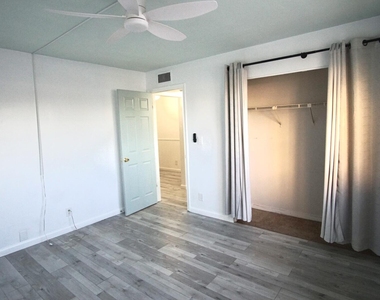 205 Ne 3rd Street - Photo Thumbnail 12