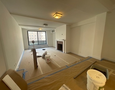 East 37th Street by Lexington Avenue - Photo Thumbnail 1