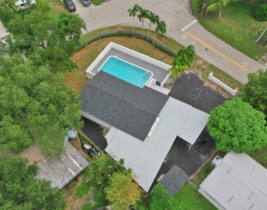 4101 Sw 48th Court - Photo Thumbnail 6