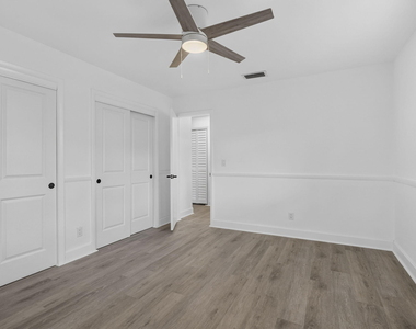 405 Southwind Drive - Photo Thumbnail 15