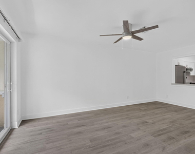 405 Southwind Drive - Photo Thumbnail 28