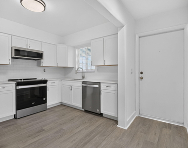 405 Southwind Drive - Photo Thumbnail 40