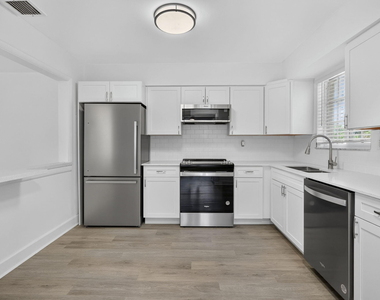405 Southwind Drive - Photo Thumbnail 38