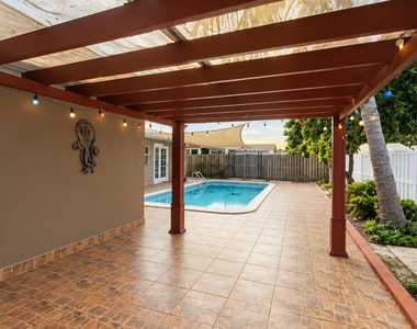 8391 Nw 21st Court - Photo Thumbnail 13
