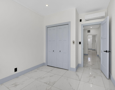 324 20th Street - Photo Thumbnail 11