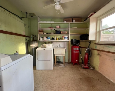 214 Sw 3rd Avenue - Photo Thumbnail 27