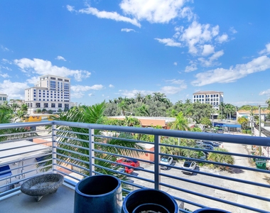 155 E Boca Raton Road - Photo Thumbnail 18