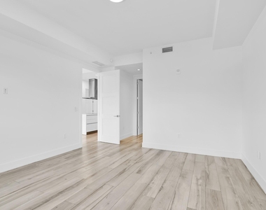 155 E Boca Raton Road - Photo Thumbnail 23