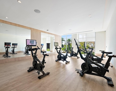 220 Lake Shore Drive - Photo Thumbnail 26