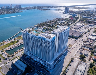 220 Lake Shore Drive - Photo Thumbnail 41