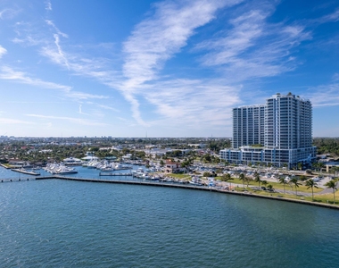 220 Lake Shore Drive - Photo Thumbnail 42