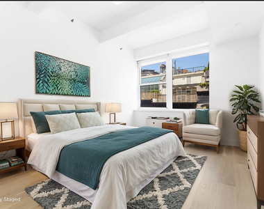 35 Park Place - Photo Thumbnail 2