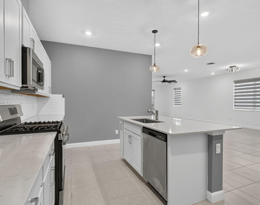 1243 Tangled Orchard Trace - Photo Thumbnail 15