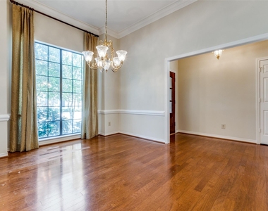 7010 Northwood Road - Photo Thumbnail 3