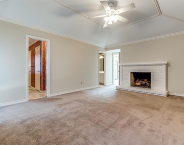 7010 Northwood Road - Photo Thumbnail 17