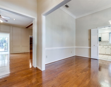 7010 Northwood Road - Photo Thumbnail 4