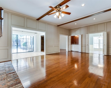 7010 Northwood Road - Photo Thumbnail 7