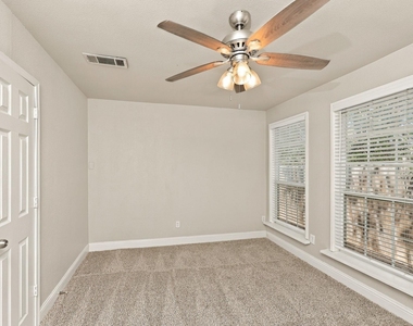7709 Texridge Drive - Photo Thumbnail 8