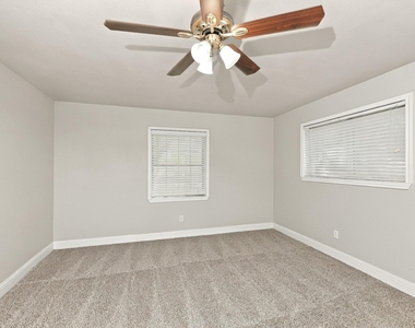 7709 Texridge Drive - Photo Thumbnail 6