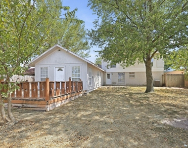 7709 Texridge Drive - Photo Thumbnail 14