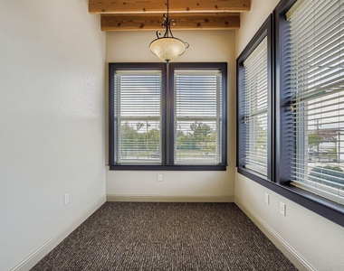 928 Lipscomb Street - Photo Thumbnail 5