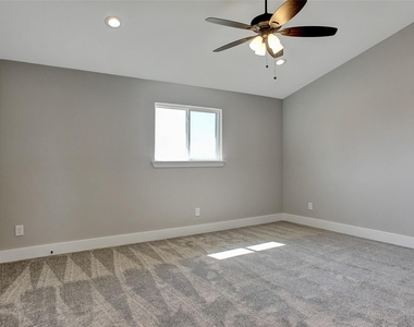 1304 Country Road - Photo Thumbnail 20