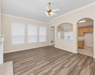 5121 Yaupon Drive - Photo Thumbnail 12