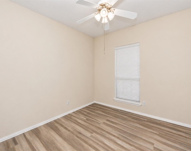 5121 Yaupon Drive - Photo Thumbnail 29