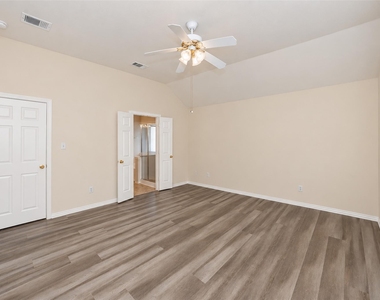 5121 Yaupon Drive - Photo Thumbnail 20