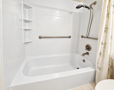 101 Sw 132nd Way - Photo Thumbnail 8