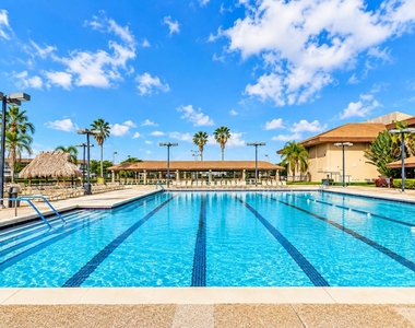 101 Sw 132nd Way - Photo Thumbnail 24