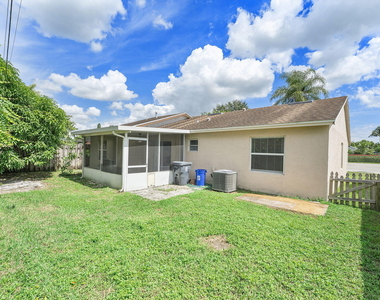 5855 Timber Valley Drive - Photo Thumbnail 21