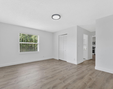 5855 Timber Valley Drive - Photo Thumbnail 17