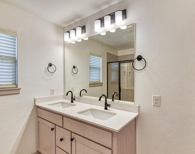 13313 Sw 5th Street - Photo Thumbnail 30